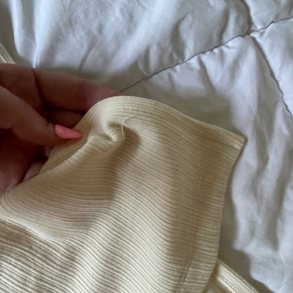 Cream Princess Polly pants size US 6 - Picture 3 of 4